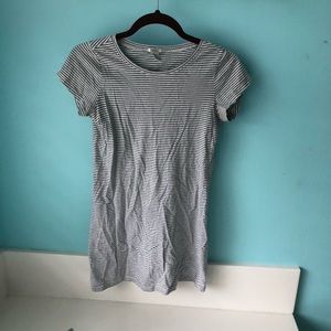 Small Forever21 T-shirt dress